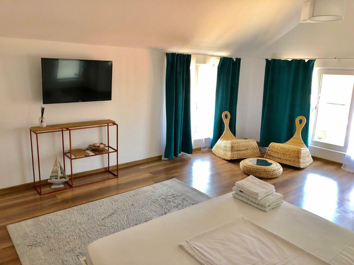 Casa Mediterana Două Mai Eksteriør bilde