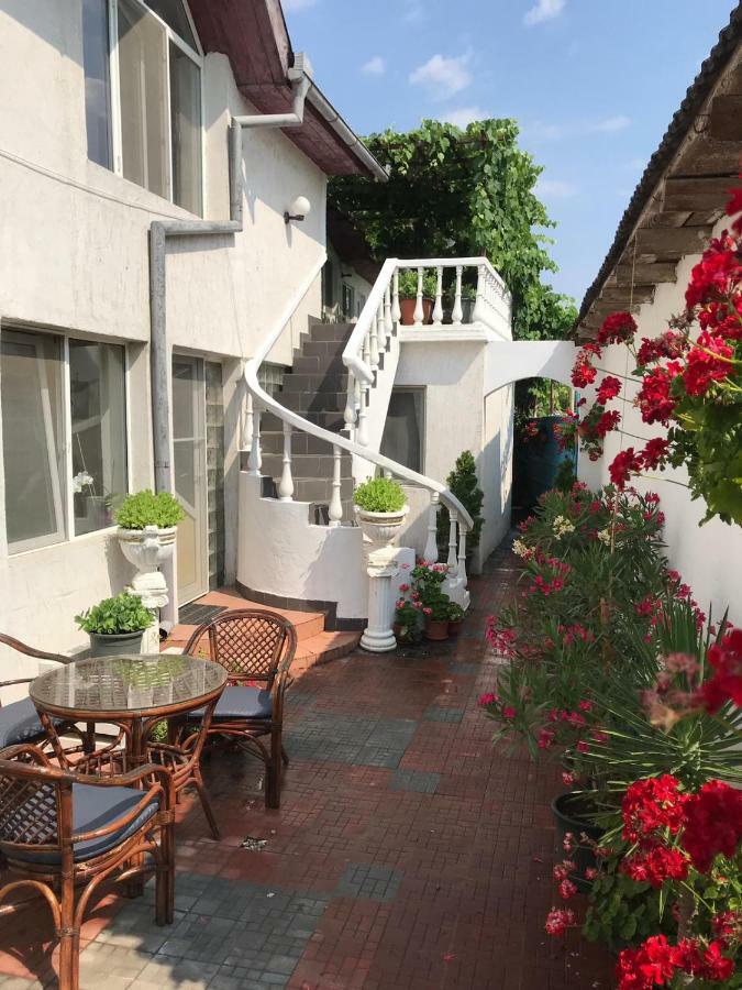 Casa Mediterana Două Mai Eksteriør bilde