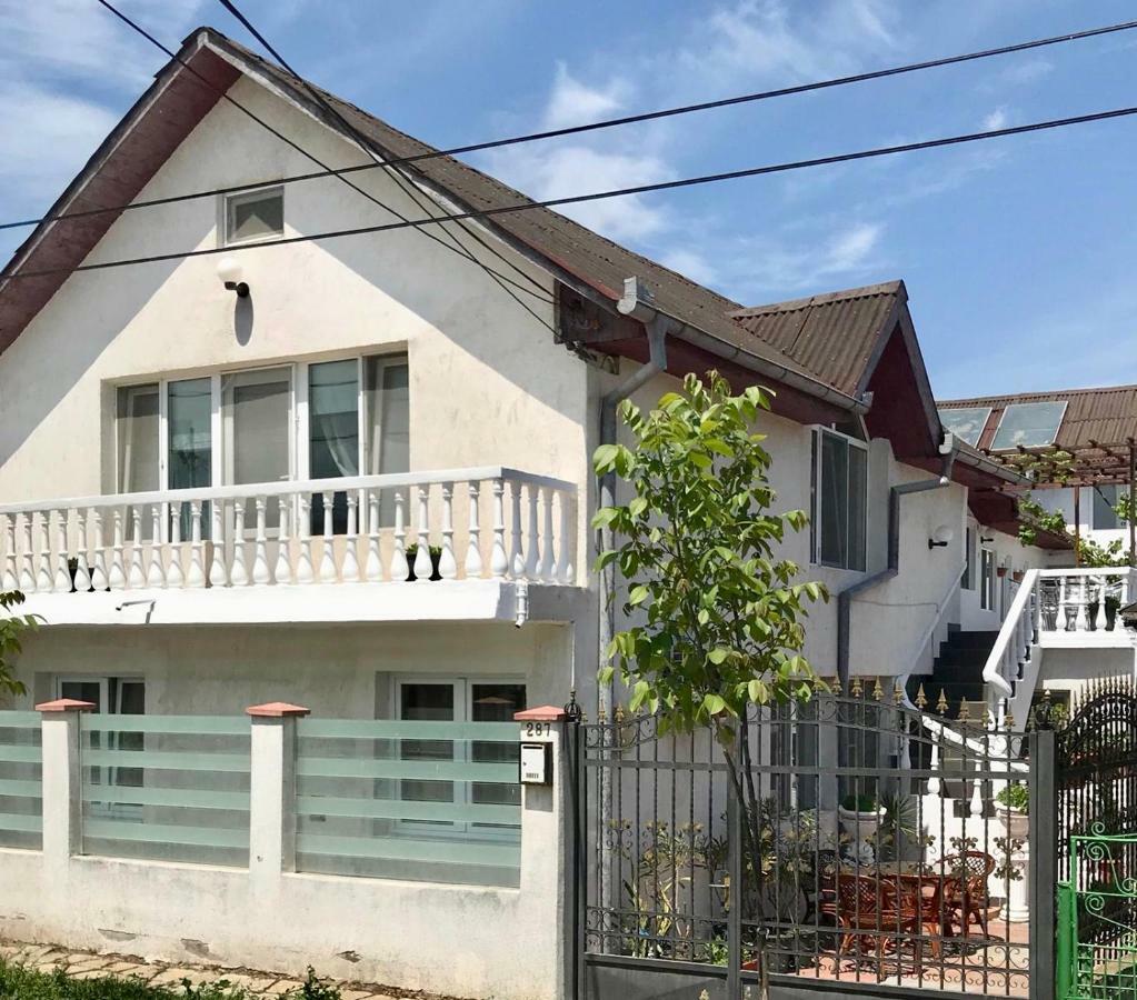 Casa Mediterana Două Mai Eksteriør bilde