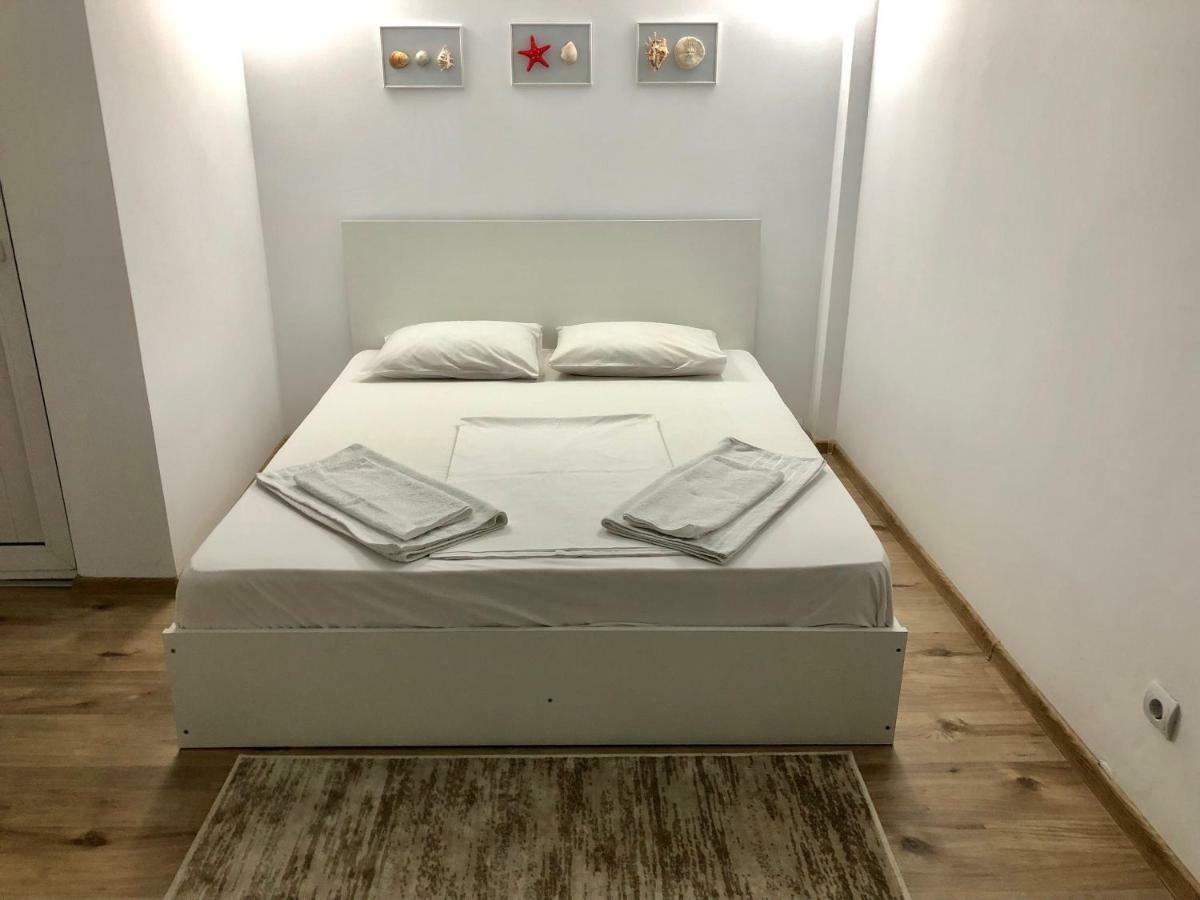 Casa Mediterana Două Mai Eksteriør bilde
